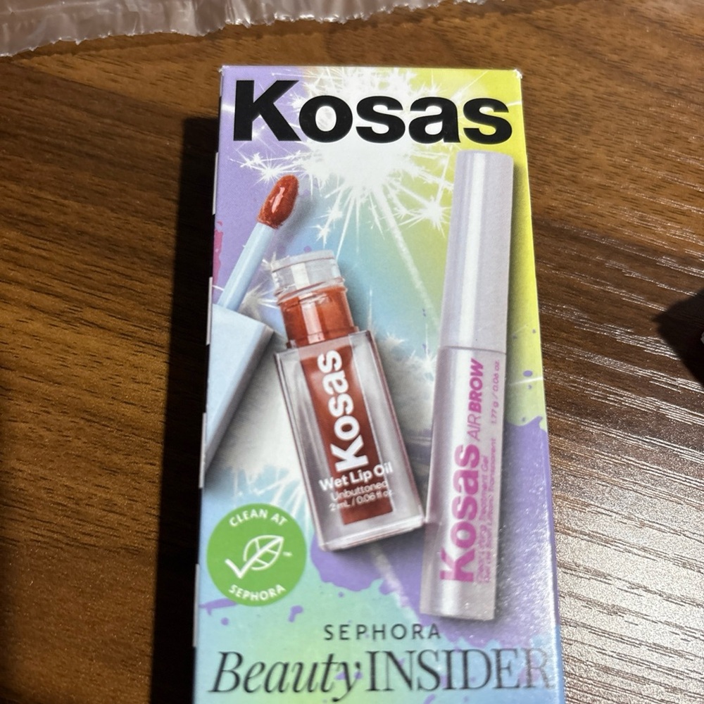 Kosas Makeup Set with Clear and Blush Shades